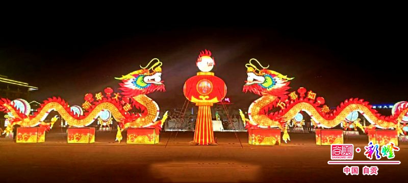 二龙戏珠彩灯：跃动的龙韵，传承的祥瑞